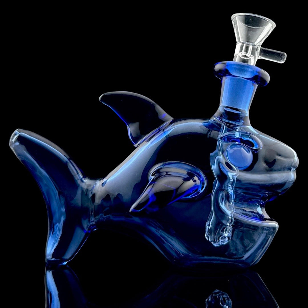 Shark bong
